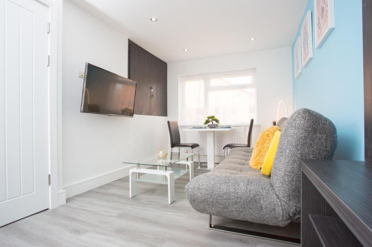 Legoland Heathrow Windsor Apartment Hotel Slough Zewnętrze zdjęcie