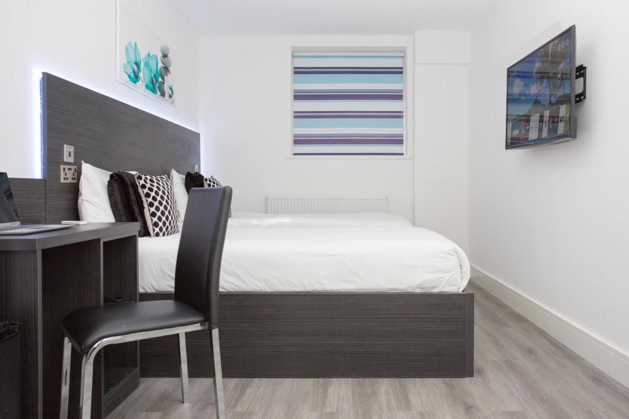 Legoland Heathrow Windsor Apartment Hotel Slough Zewnętrze zdjęcie