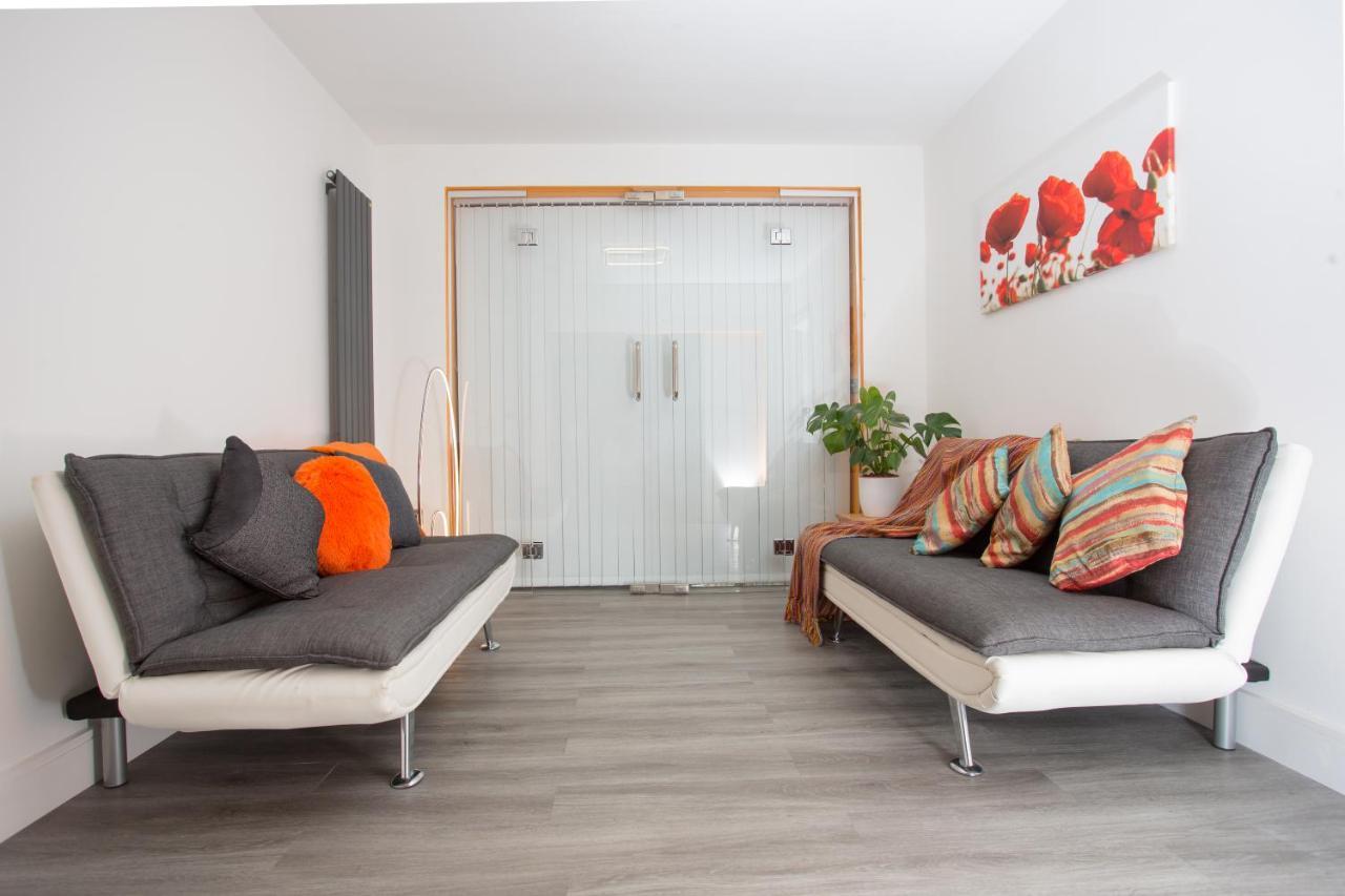 Legoland Heathrow Windsor Apartment Hotel Slough Zewnętrze zdjęcie