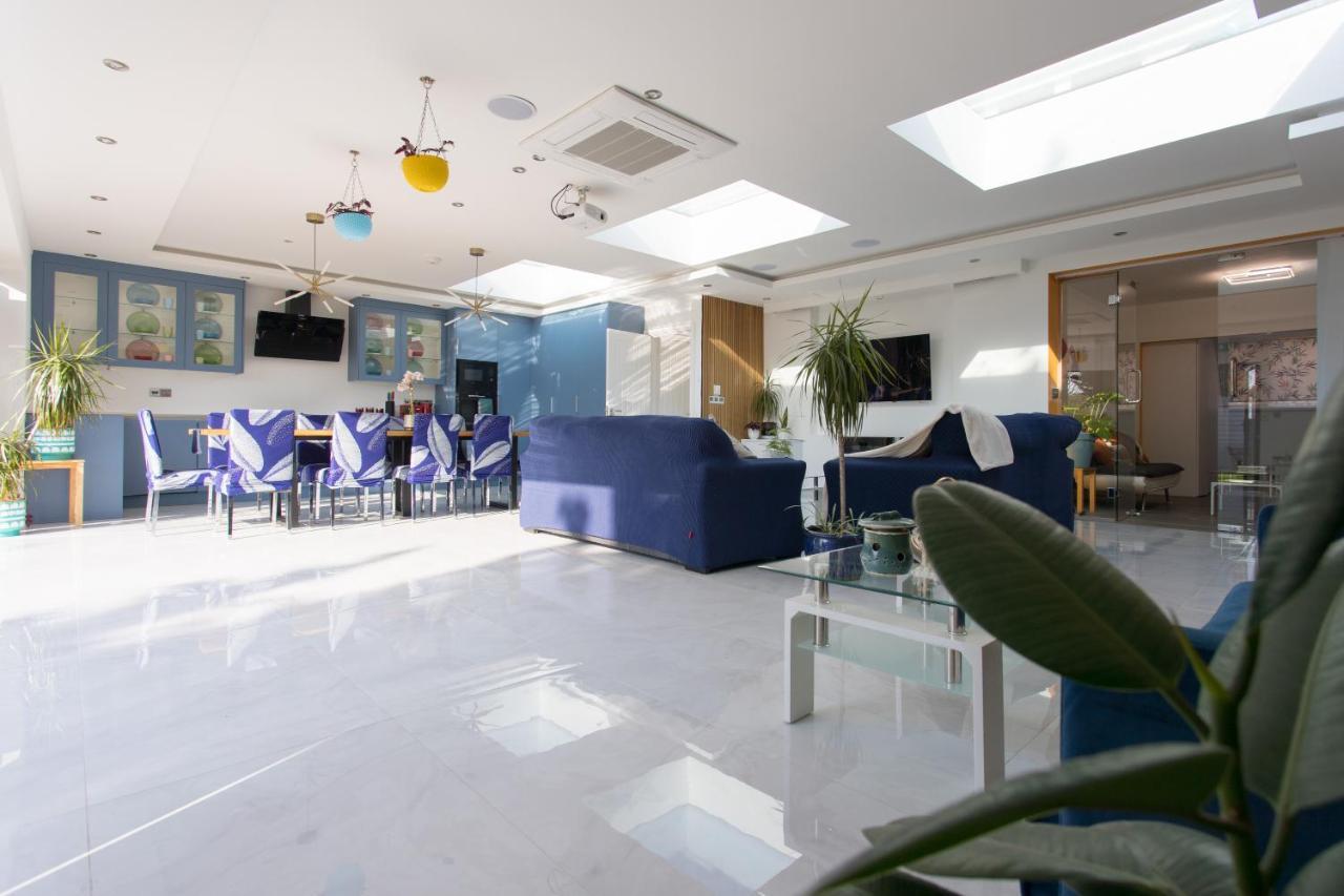 Legoland Heathrow Windsor Apartment Hotel Slough Zewnętrze zdjęcie
