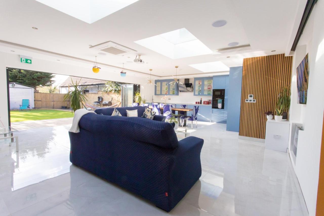 Legoland Heathrow Windsor Apartment Hotel Slough Zewnętrze zdjęcie